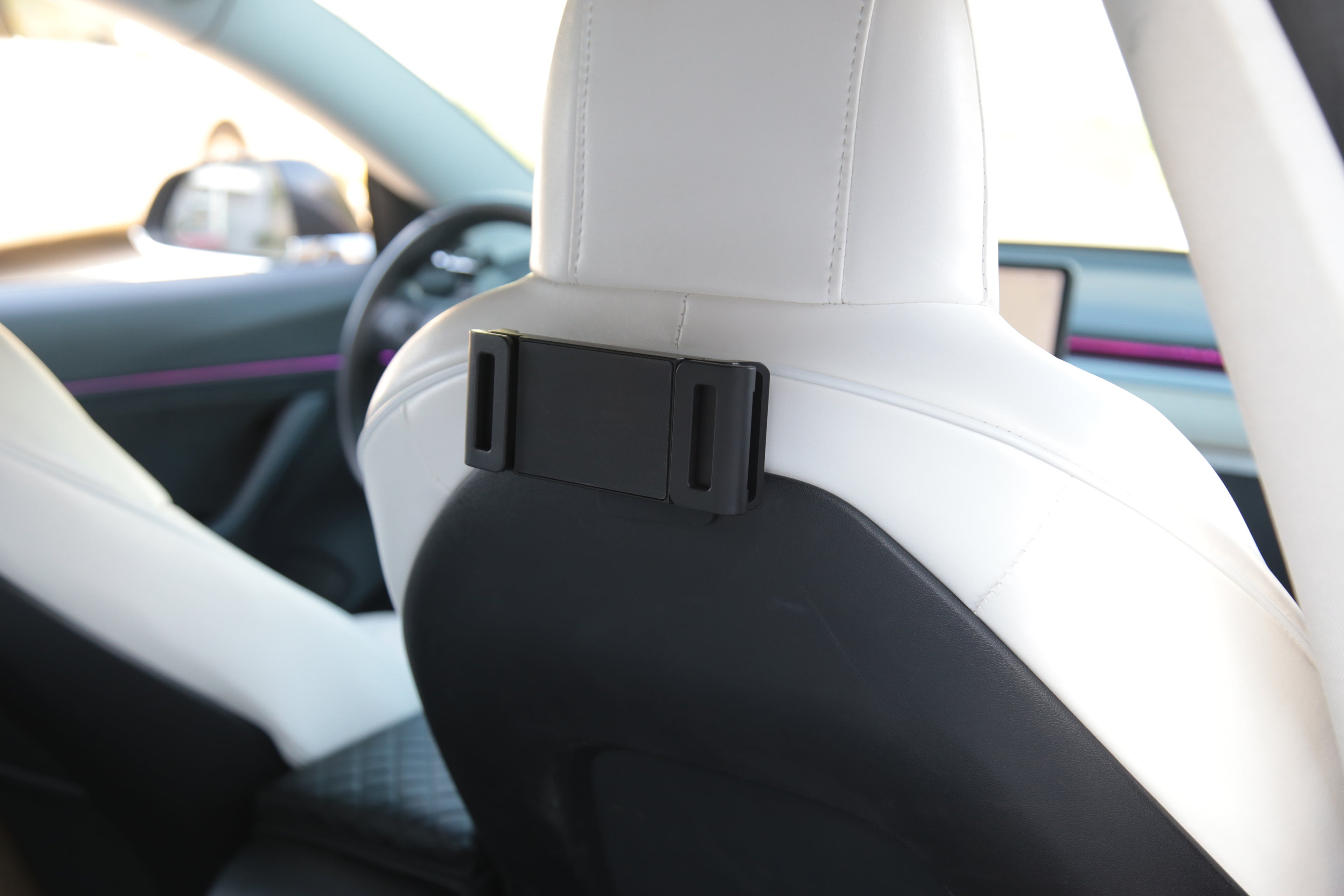 iPad-holder – Tesla Model 3 / Y